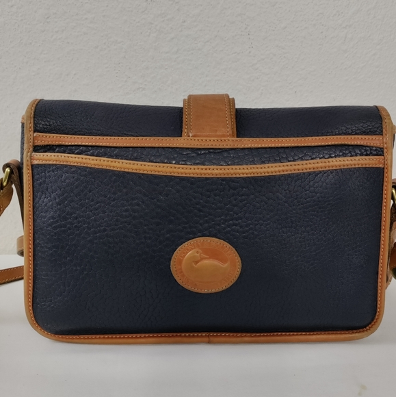 ⭐PRICE DROP⭐🛍️ Dooney &  Bourke Vntg Equestrian Navy Blue AWL Crossbody Bag - Picture 3 of 15